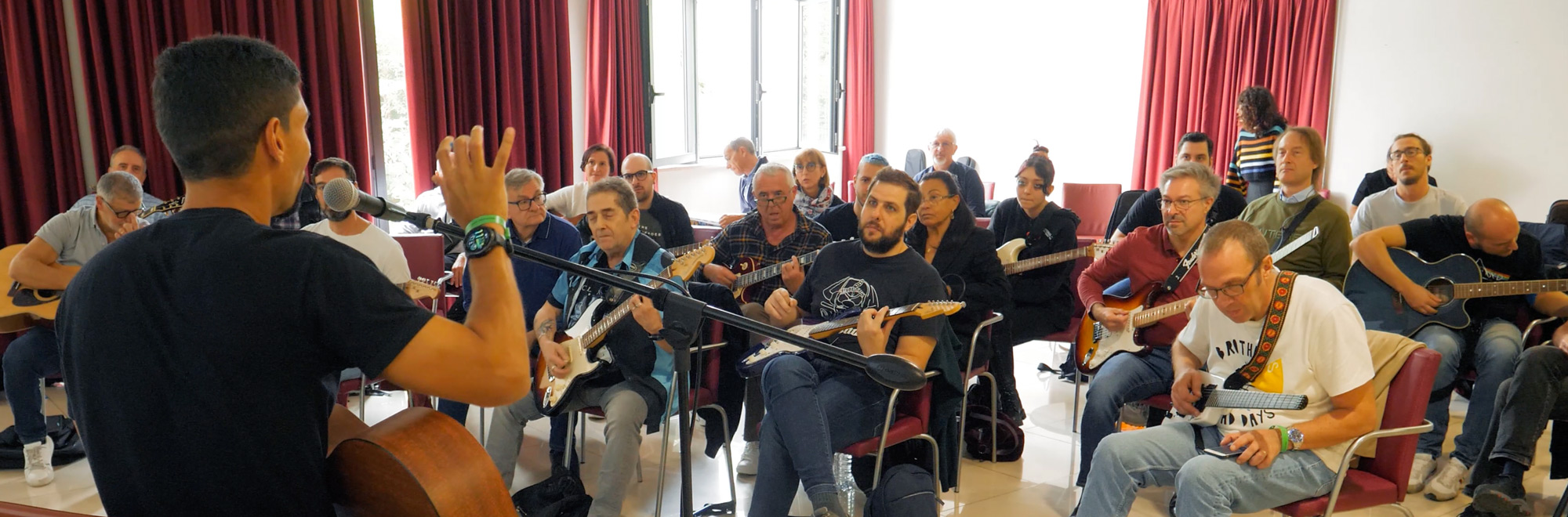 david carelse lezioni di chitarra spalle chitarristi david carelse lezioni di chitarra spalle chitarristi