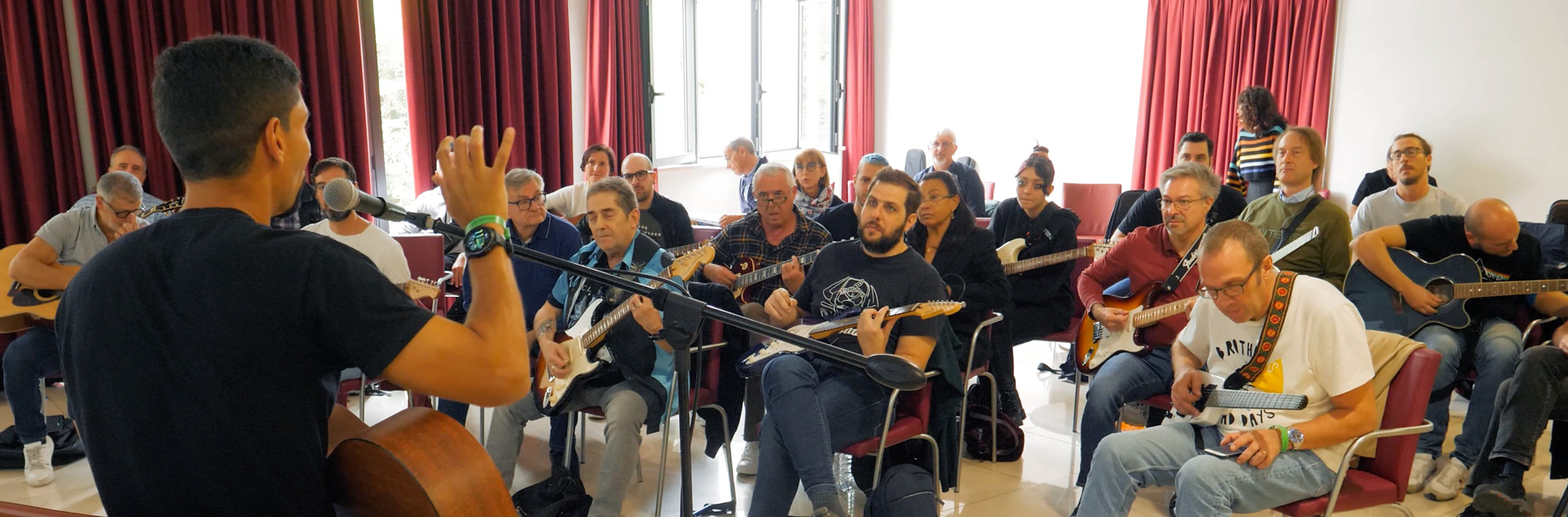 david carelse lezioni di chitarra spalle chitarristi